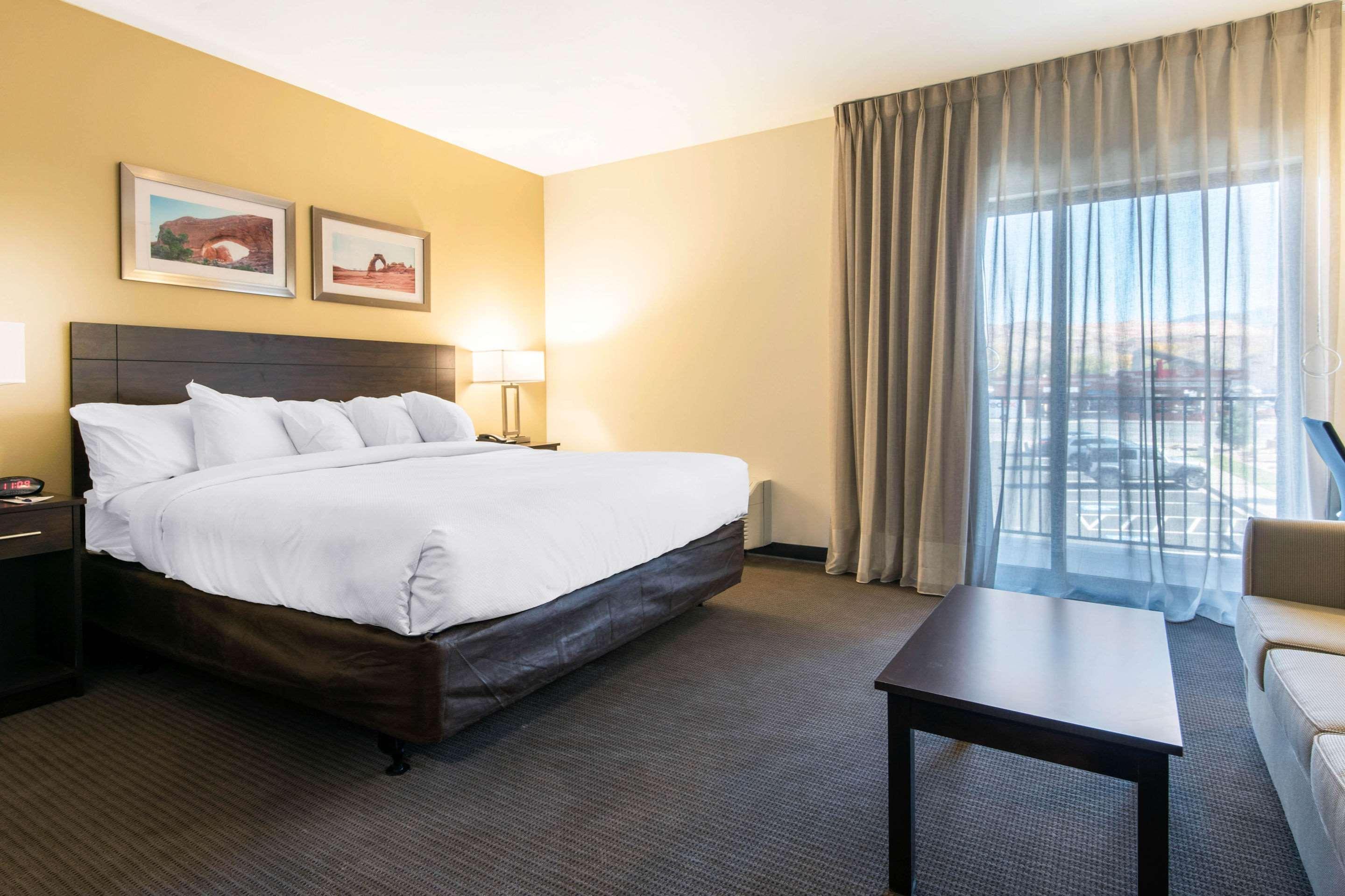Mainstay Suites Moab Near Arches National Park Exteriör bild